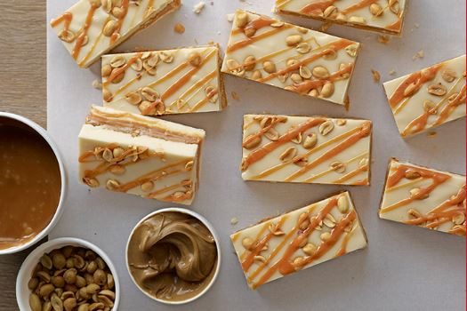 Caramel Salted Peanut Fudge