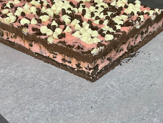 Cherry Chocolate Cheesecake Fudge